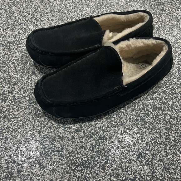 Uggs black Ascot men’s - Picture 3 of 4